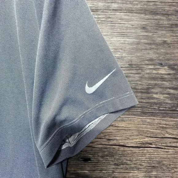 Nike Mens Dri Fit Gray Polo Shirt - Picture 5 of 5